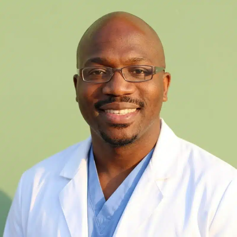 Daalon B. Echols, MD Medical Reviewer